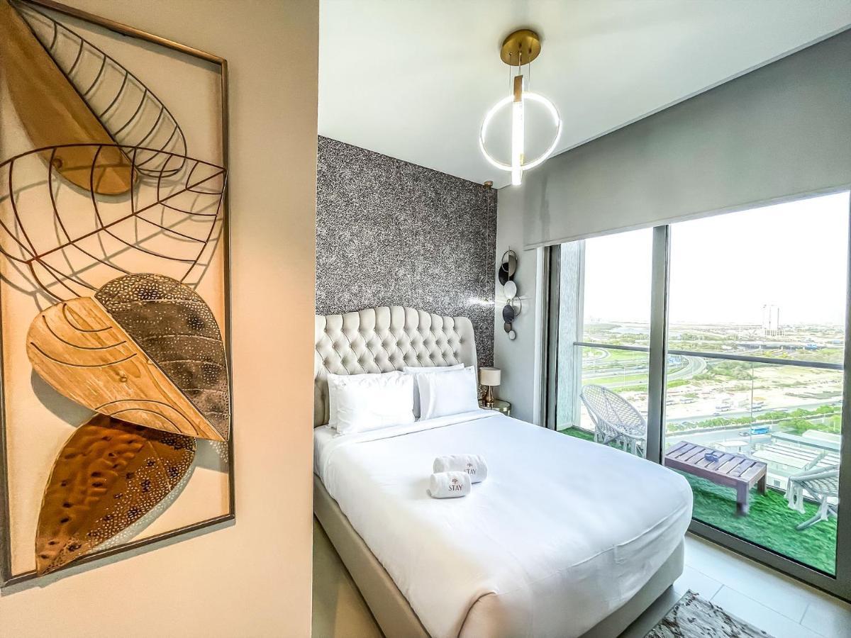 Stay By Latinem Luxury 2Br Holiday Home Cv B1309 Near Burj Khalifa Dubai Exteriör bild