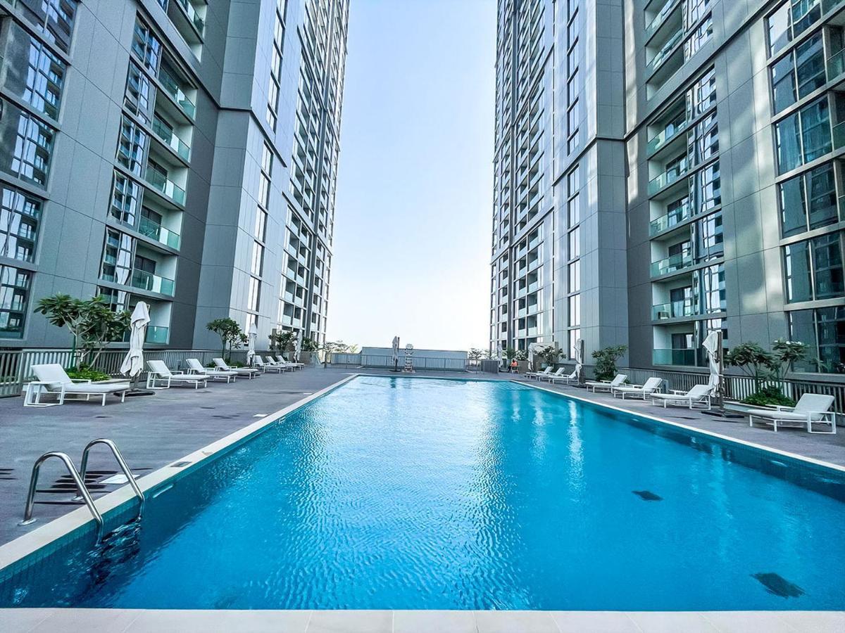 Stay By Latinem Luxury 2Br Holiday Home Cv B1309 Near Burj Khalifa Dubai Exteriör bild
